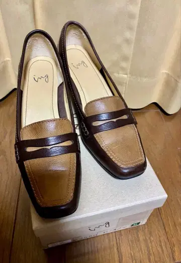 ing 로퍼 타입 펌프스 브라운/베이지