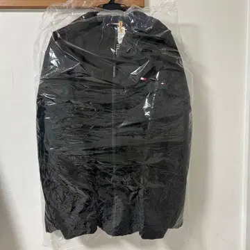 블랙 후드 부착 자켓