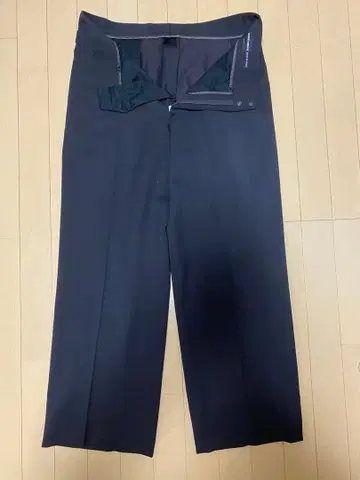 Giorgio Armani 블랙 슬랙스