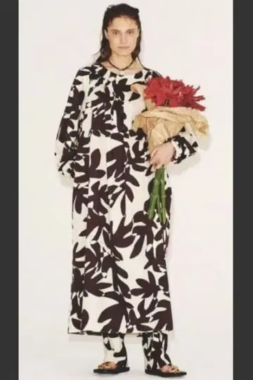 6(ROKU)LEAF PRINT DRESS