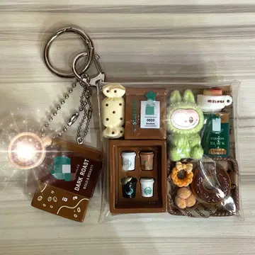 가챠 파우치 그린 브라운 몬스터 카페