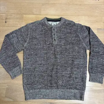 NATURAL FLAVOR 브라운 헨리넥 니트