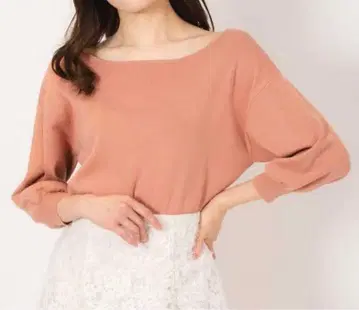 새상품 노엘라 보트넥 돌먼 니트 오렌지