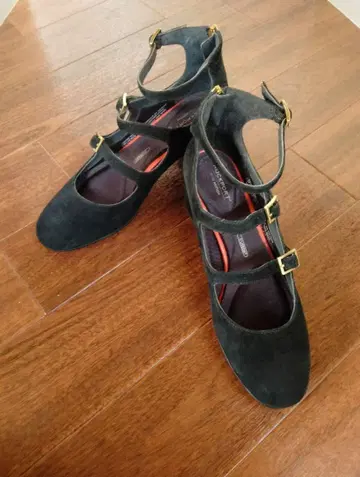 락포트 Rock Port 스웨이드 스트랩 하이힐 익명 배송