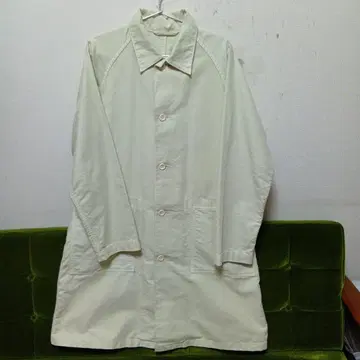 브루나보인 아티산 코트