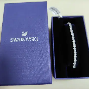 Swarovski 크리스탈 팔찌