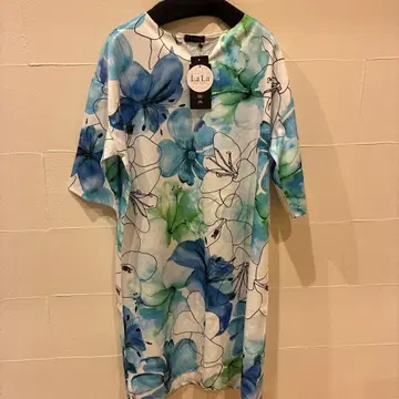 TRUBE 꽃무늬 반팔 원피스 L 사이즈