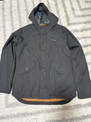 파타고니아 보이즈 인슐레이티드 이스마스 다운 자켓