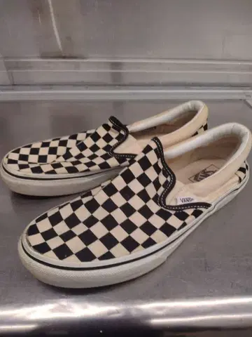 Vans 체커 패턴 슬립온