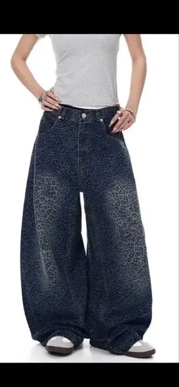 레오파드 무늬 와이드 레그 데님 팬츠
