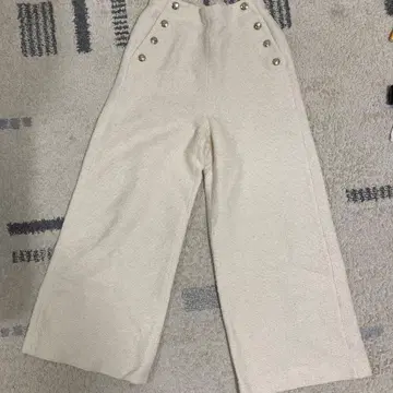 plage 아이보리 와이드 팬츠 메탈 버튼 포함