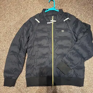 블랙 다운 자켓