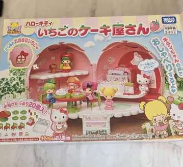헬로키티 딸기 케이크 가게 코에다짱 산리오 콜라보 타카라토미