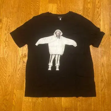 BILLIE EILISH Bershka 티셔츠
