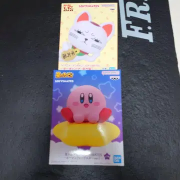 SOFIMATES 커비와 고양이 피규어 세트