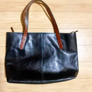 블랙 레더 토트백 천연 가죽 A4 수납 가능