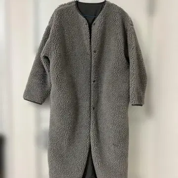 프릭스스토어 리버서블 보아 코트