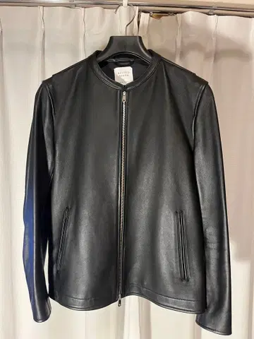 UNITEDTOKYO 블랙 가죽 자켓 집업