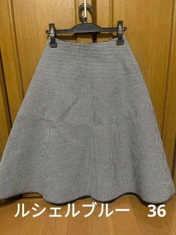 르쉘 블루 플레어 스커트 블랙 화이트 체크 무늬