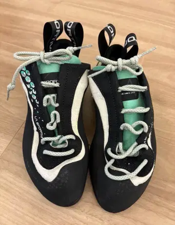 [새상품] 스포르티바 미우라 우먼 35.5