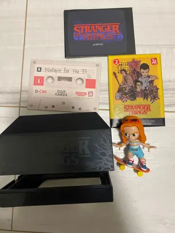 YuMe STRANGER THINGS 맥스 피규어