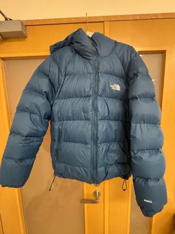 THE NORTH FACE USA 모델 하이드레나 라이트 다운 자켓