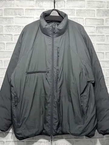 새상품급 DAIWA PIER39 테크 미들러 다운 재킷