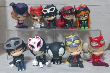 페르소나5 피규어 세트