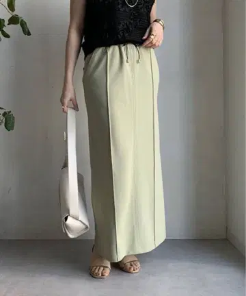 새상품 그레디 브릴리언트 DouDou RADIATE 저지 타이트 스커트