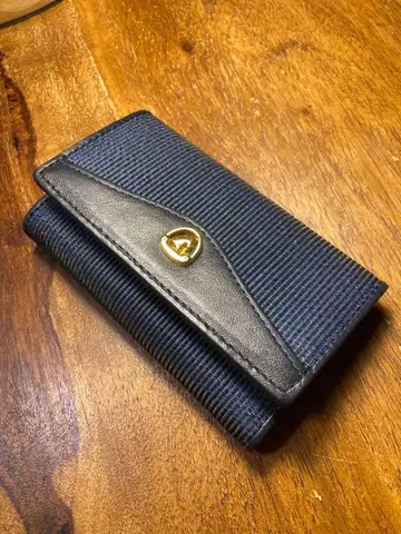 GENUINE HORSE HAIR 네이비 키케이스