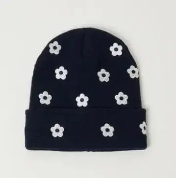 NICK GEAR 플라워 엠브로이더리 비니
