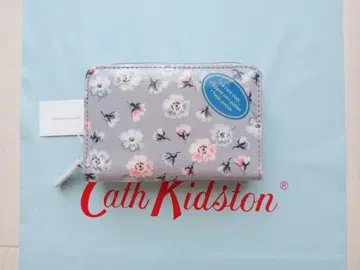 [ 미사용 새상품 ] 캐스키드슨 접이식 지갑 꽃무늬 알파인디찌