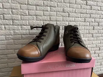 미사용 새상품 부츠 아르 프리미엄 밴딩 끈 카키 22cm