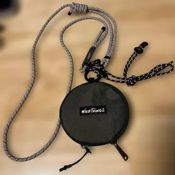 WILD THINGS 카키 사코슈