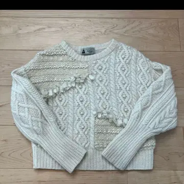 룰르 로제트 패널 무늬 펄 니트