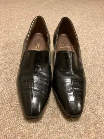 MITUKO 펌프스 천연 가죽 블랙 크로커다일 무늬