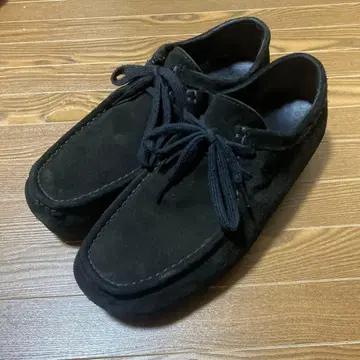 GU 스웨이드 모카신 신발