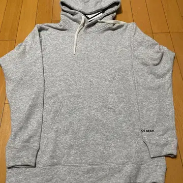 CE GEAR 후드 부착 그레이 후드티