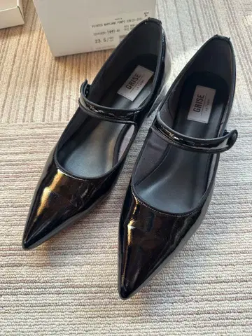 LETALON TAEKO HIGASHIHARA 포인티드 멜리 제인