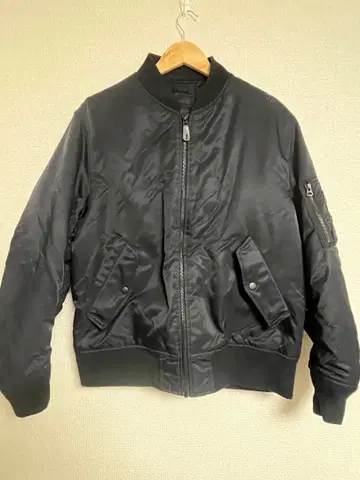 MA-1 스타일 자켓 블랙