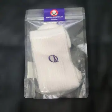 JANTJE_ONTEMBAAR 와 Fukuske 콜라보레이션 삭스 화이트