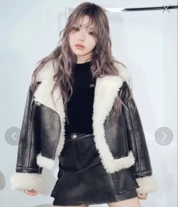 murua 무스탕풍 퍼(fur) 장식 가죽 자켓