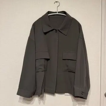 AS KNOW AS 상의 카키 플랩 포켓 사이즈 3 미사용 새상품