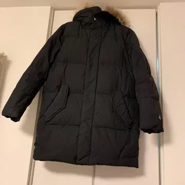 오르치발 블랙 다운 자켓 후드 부착