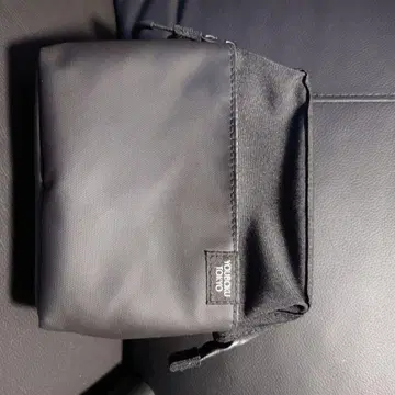 YOUBOKU TOKYO 블랙 파우치