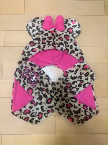 레오파드 무늬 미니 머플러 팬캡