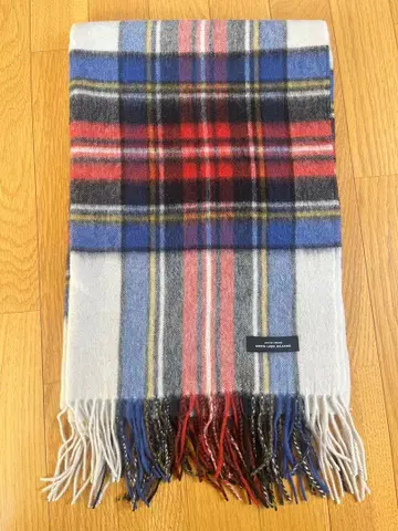 울 100% 체크 무늬 스톨