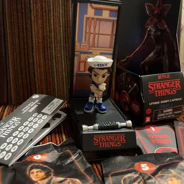 Stranger Things 스티브 피규어