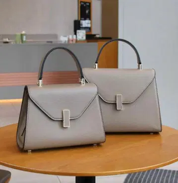 고급 백 스타일 그레이지