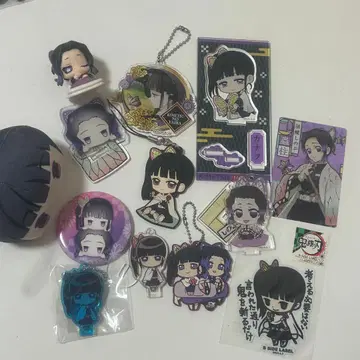 귀멸의 칼날 츠유리 카나오: 코쵸우 시노부 묶음 판매